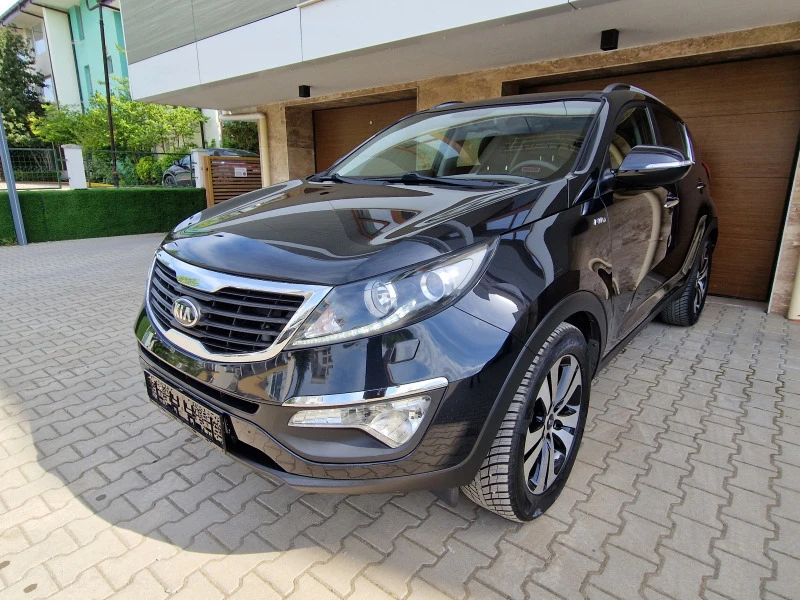 Kia Sportage 2.0 crdi, снимка 1 - Автомобили и джипове - 49067736