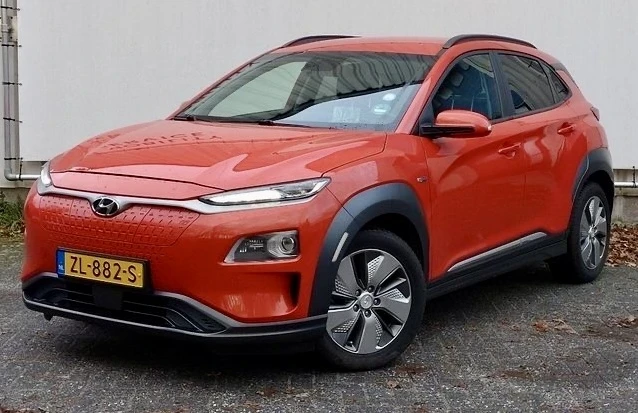 Hyundai Kona 64 kWh Premium , снимка 2 - Автомобили и джипове - 48699971