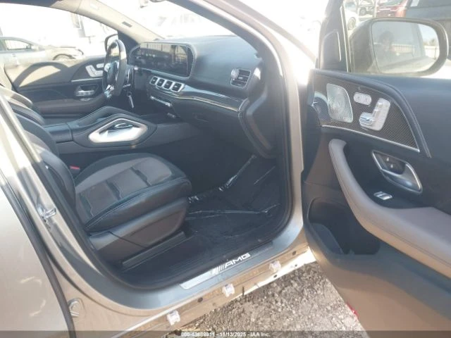 Mercedes-Benz GLE 53 4MATIC  COUPE 4MATIC, снимка 9 - Автомобили и джипове - 53502338