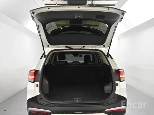 Kia Sportage 1.6 БЕНЗИН / 4WD / ЛИЗИНГ, снимка 16 - Автомобили и джипове - 54899975