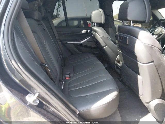 BMW X5 * M50i* XDRIVE* КОЖА* ПОДГРЕВ* ПАНОРАМА* HEAD-UP* , снимка 8 - Автомобили и джипове - 54935585