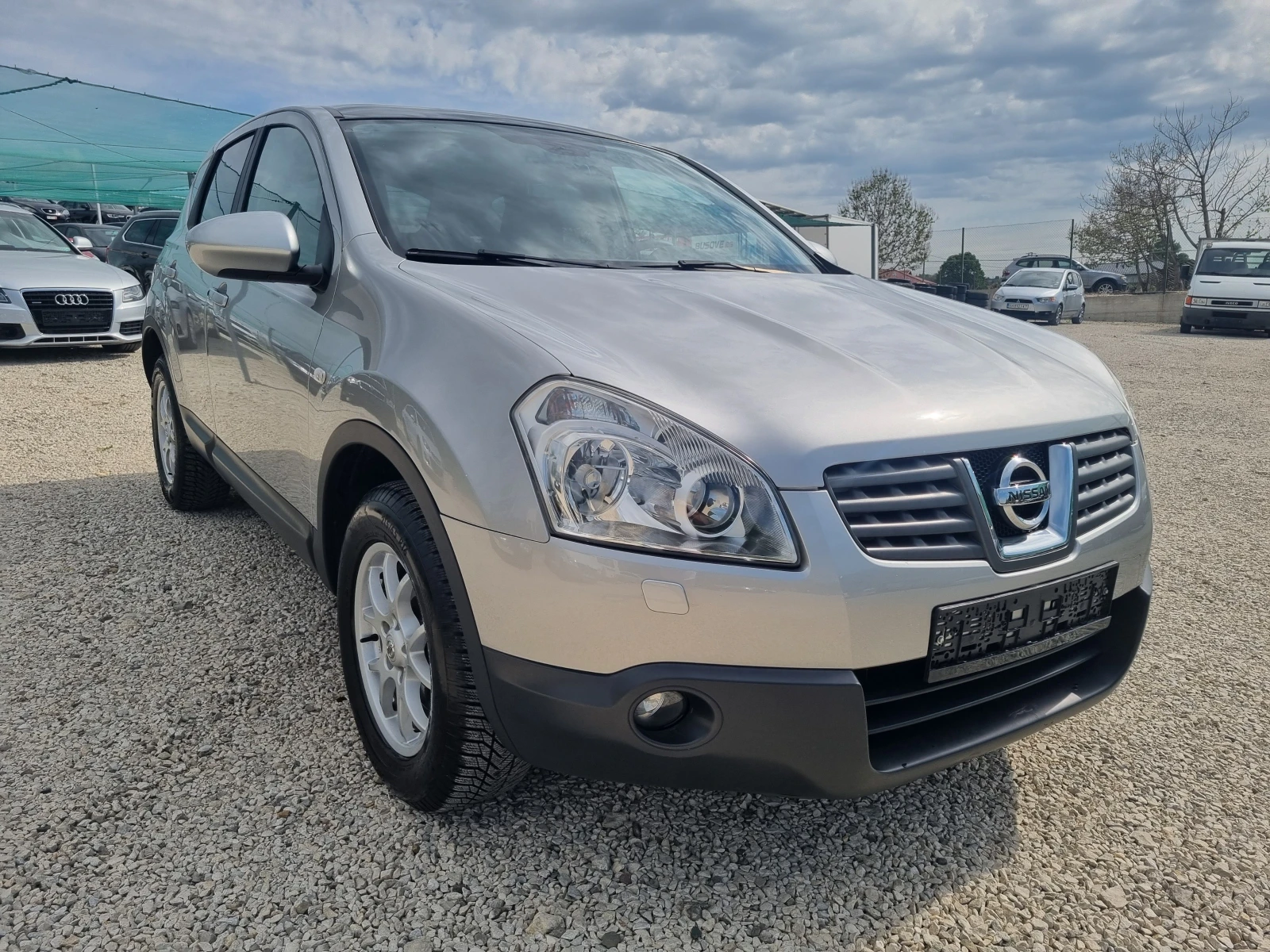 Nissan Qashqai 2.0i 141k.c TEKNA ШВЕЙЦАРИЯ 4WD   - изображение 3