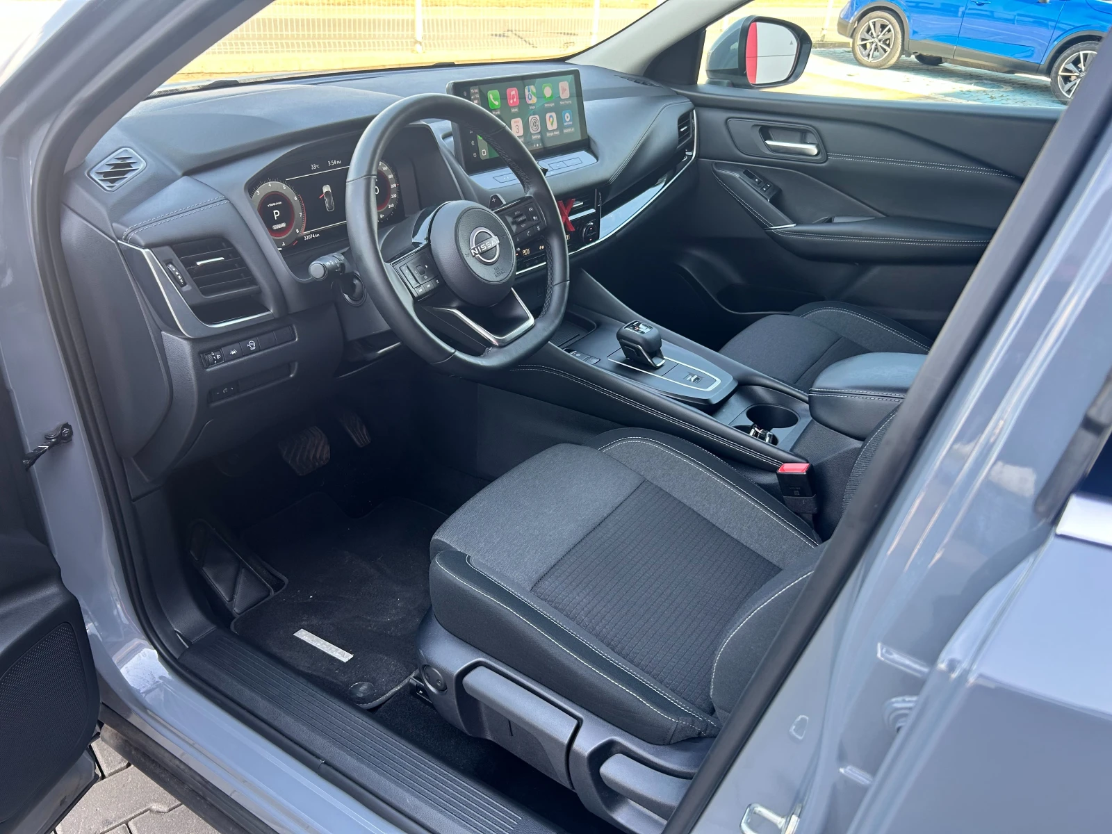 Nissan Qashqai 1.3 DIG-T N-Connecta A/T - изображение 4