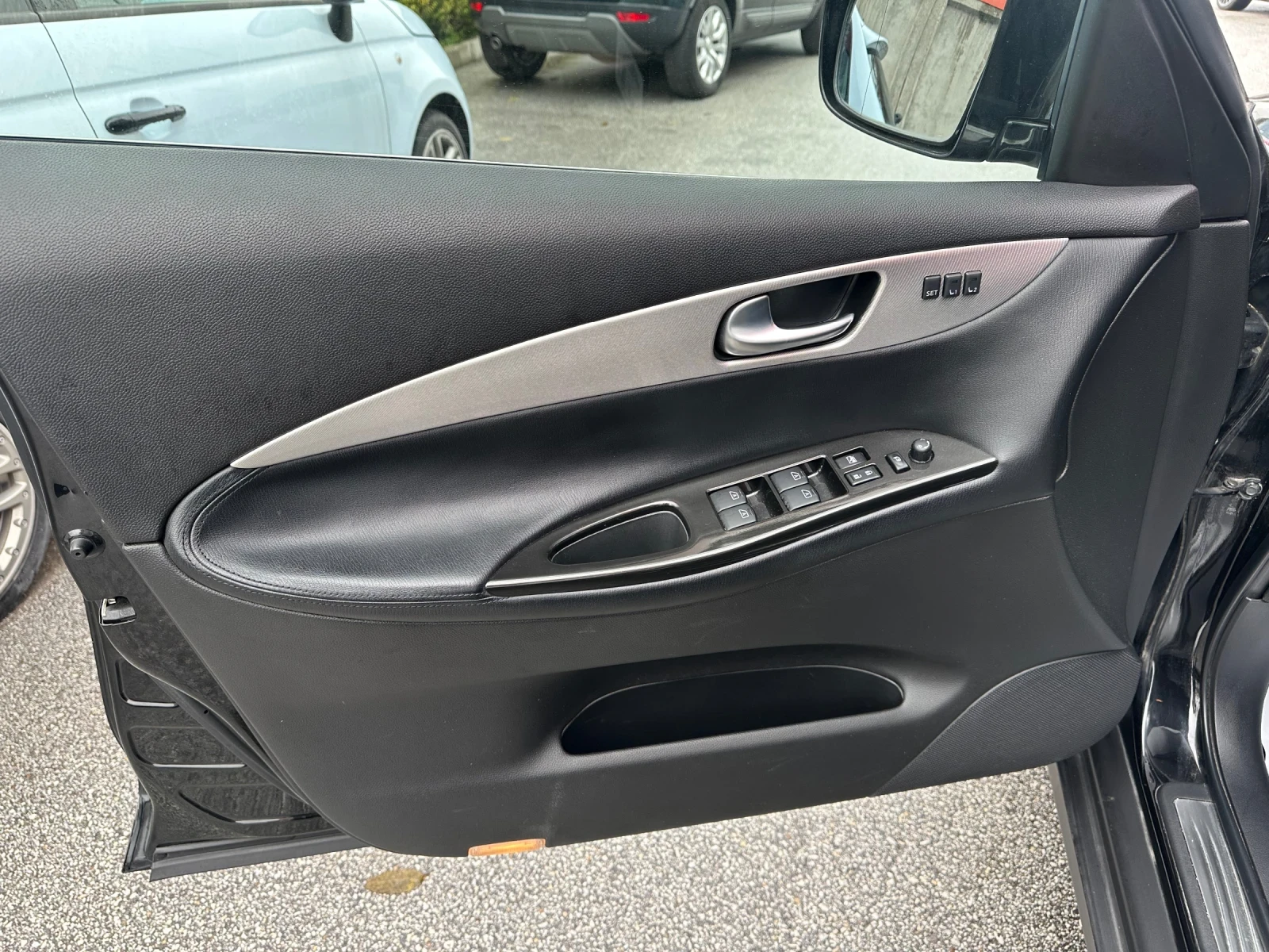 Infiniti QX50 3.0d   .   | Mobile.bg   9