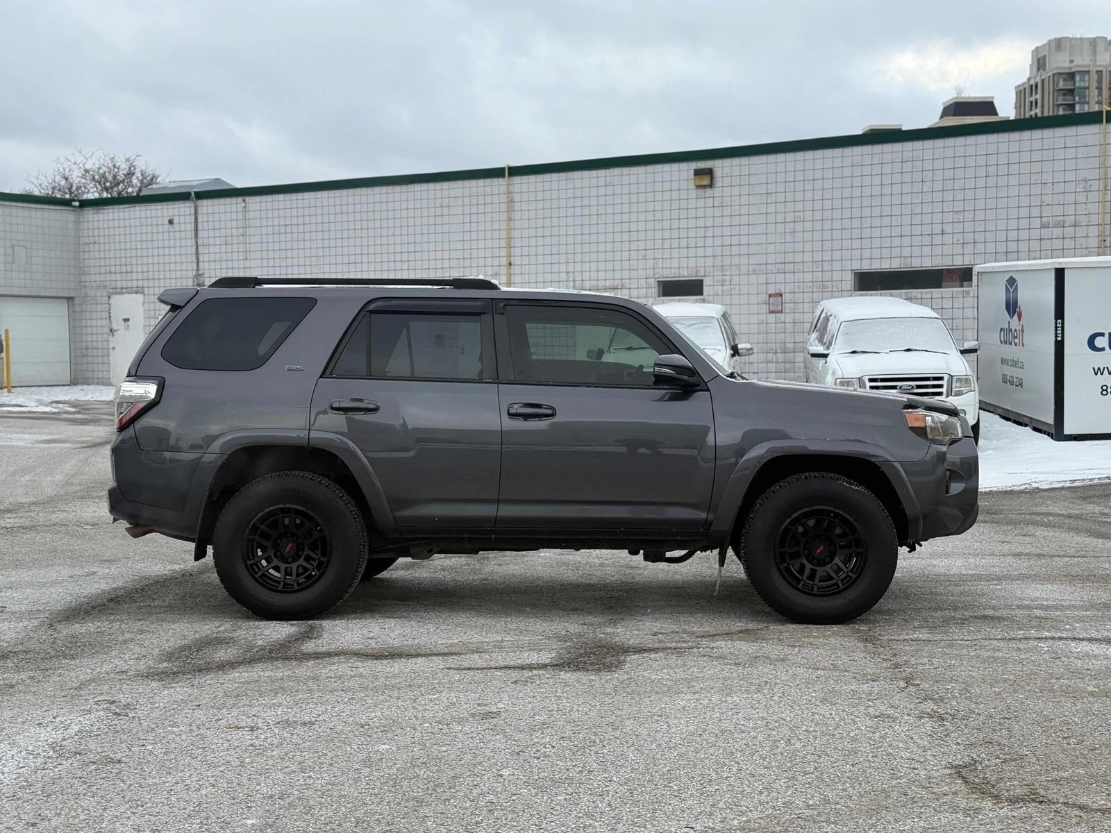 Toyota 4runner SR5 CARFAX АВТО КРЕДИТ  - изображение 5