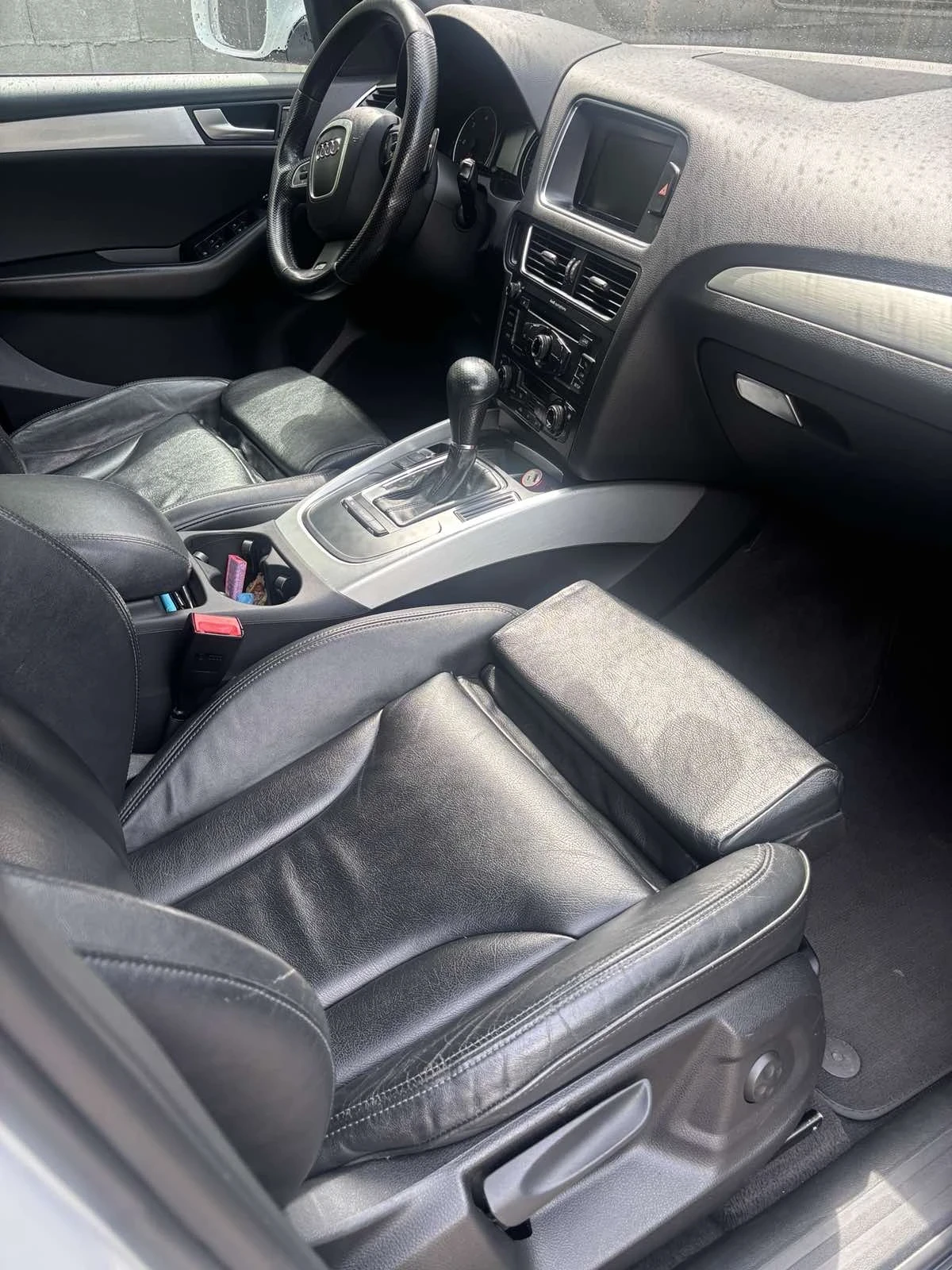 Audi Q5 4x4 2000 кубика S line  - изображение 10