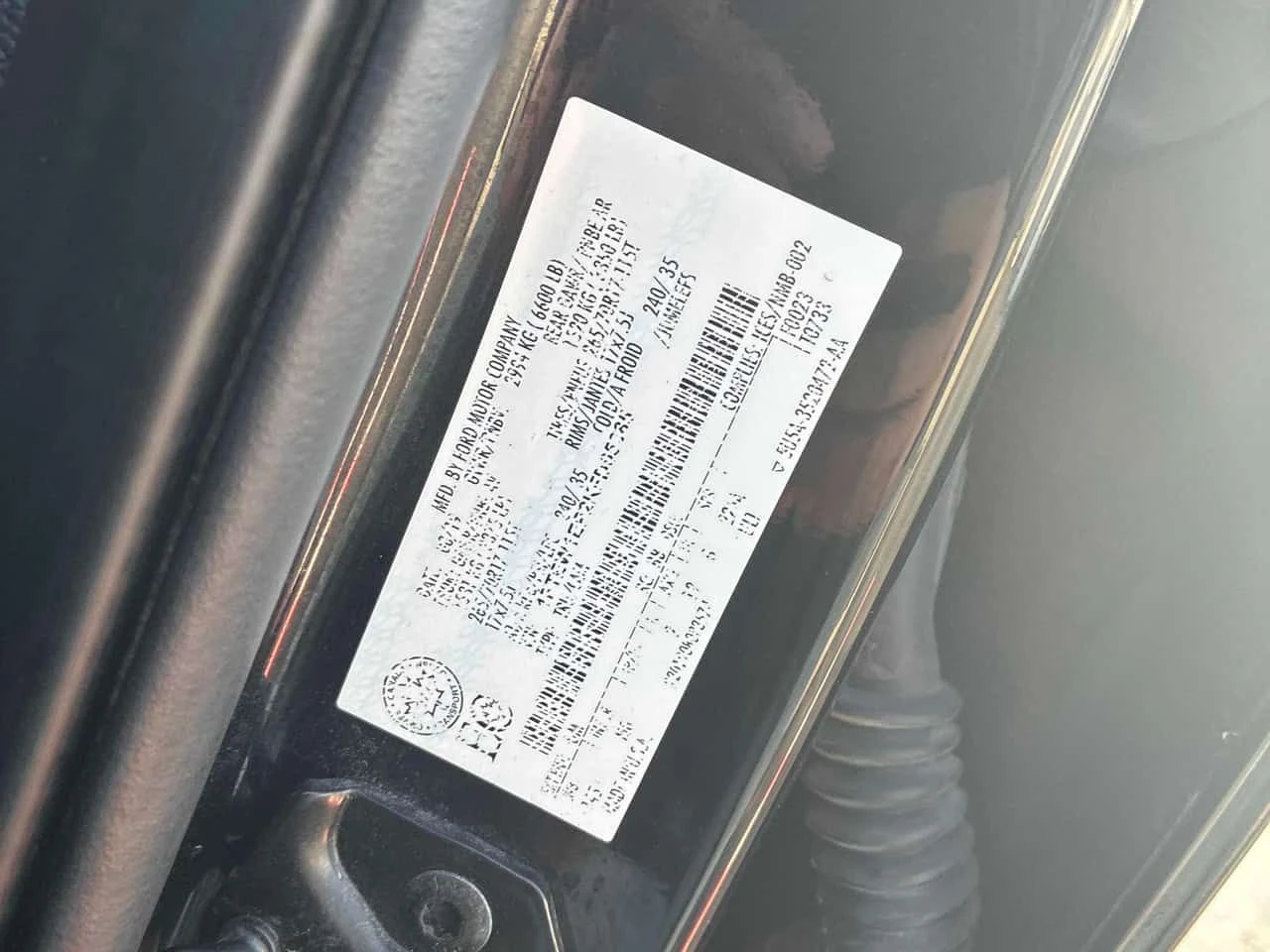 Ford F150 * 4WD SuperCrew 5.5' Box * KEYLESS* , снимка 10 - Автомобили и джипове - 54150997