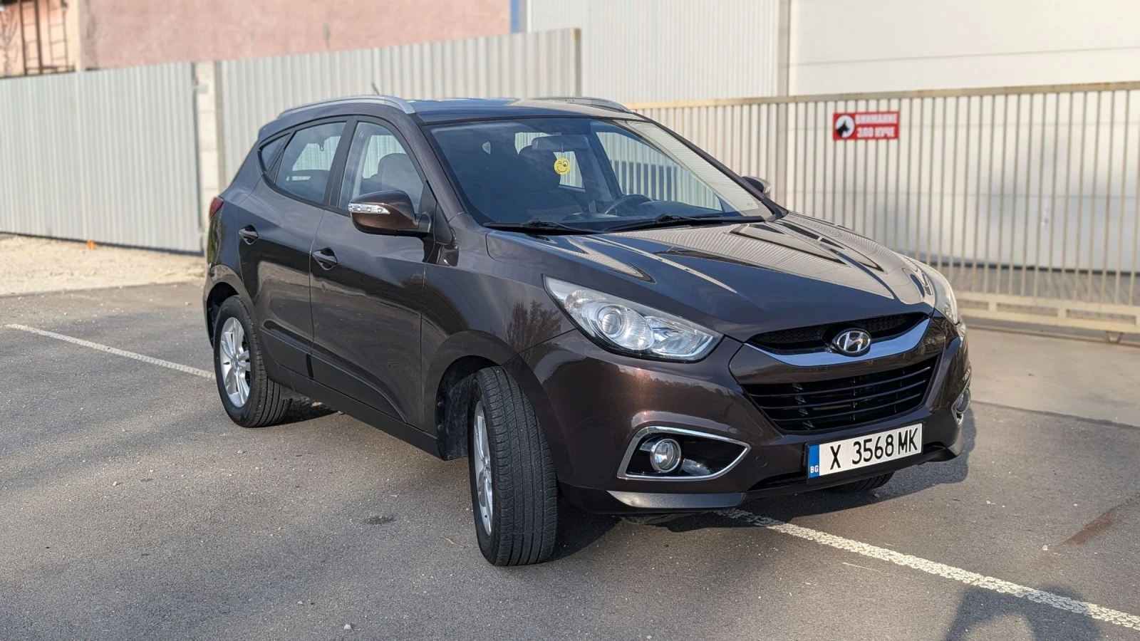 Hyundai IX35 2.0 CRDI, снимка 3 - Автомобили и джипове - 54259182