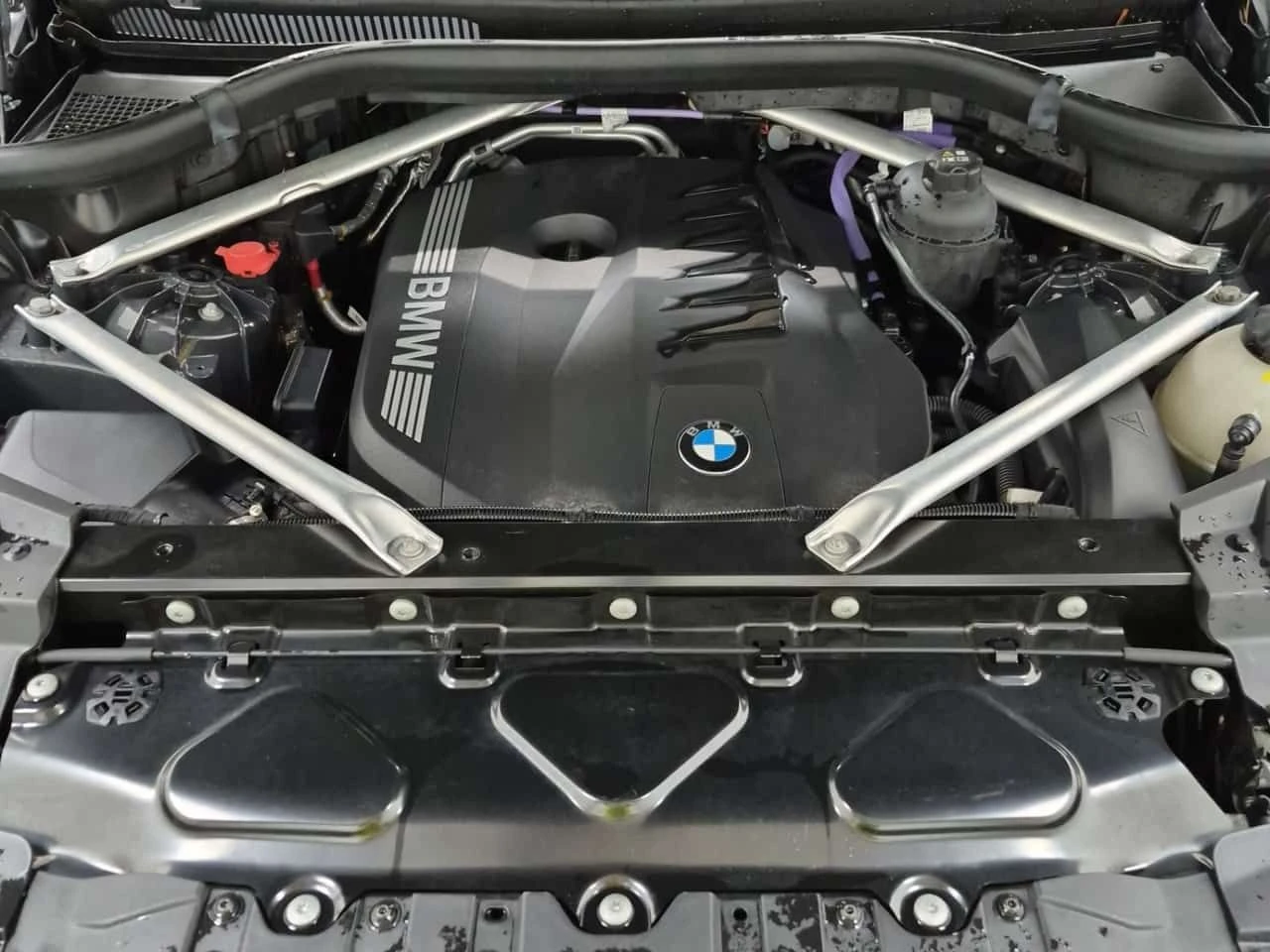 BMW X5 XDRIVE40I | CARFAX | БЕЗ ПЪРВОНАЧАЛНА ВНОСКА, снимка 2 - Автомобили и джипове - 54963590