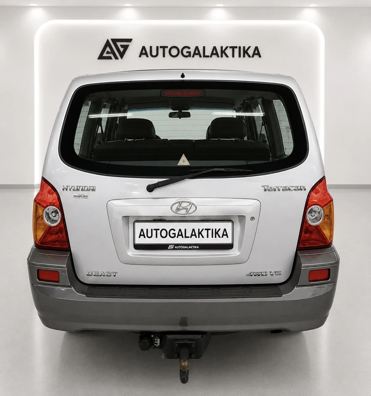 Hyundai Terracan 4x4 3.5 V6 Бензин Сервизна История , снимка 8 - Автомобили и джипове - 54994017