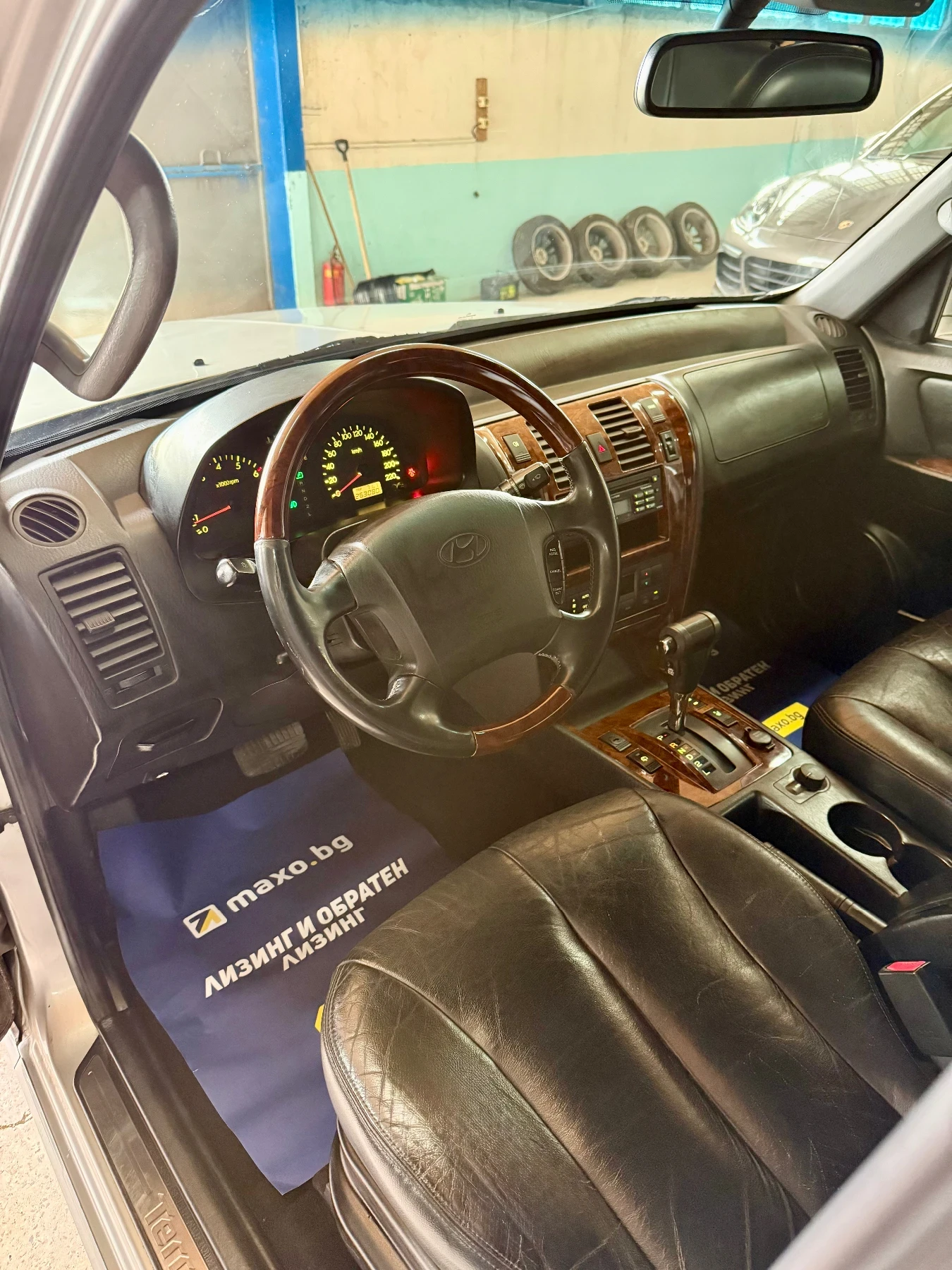 Hyundai Terracan 4x4 3.5 V6 Бензин Сервизна История , снимка 15 - Автомобили и джипове - 54994017