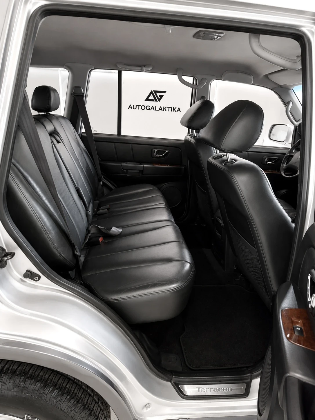 Hyundai Terracan 4x4 3.5 V6 Бензин Сервизна История , снимка 12 - Автомобили и джипове - 54994017