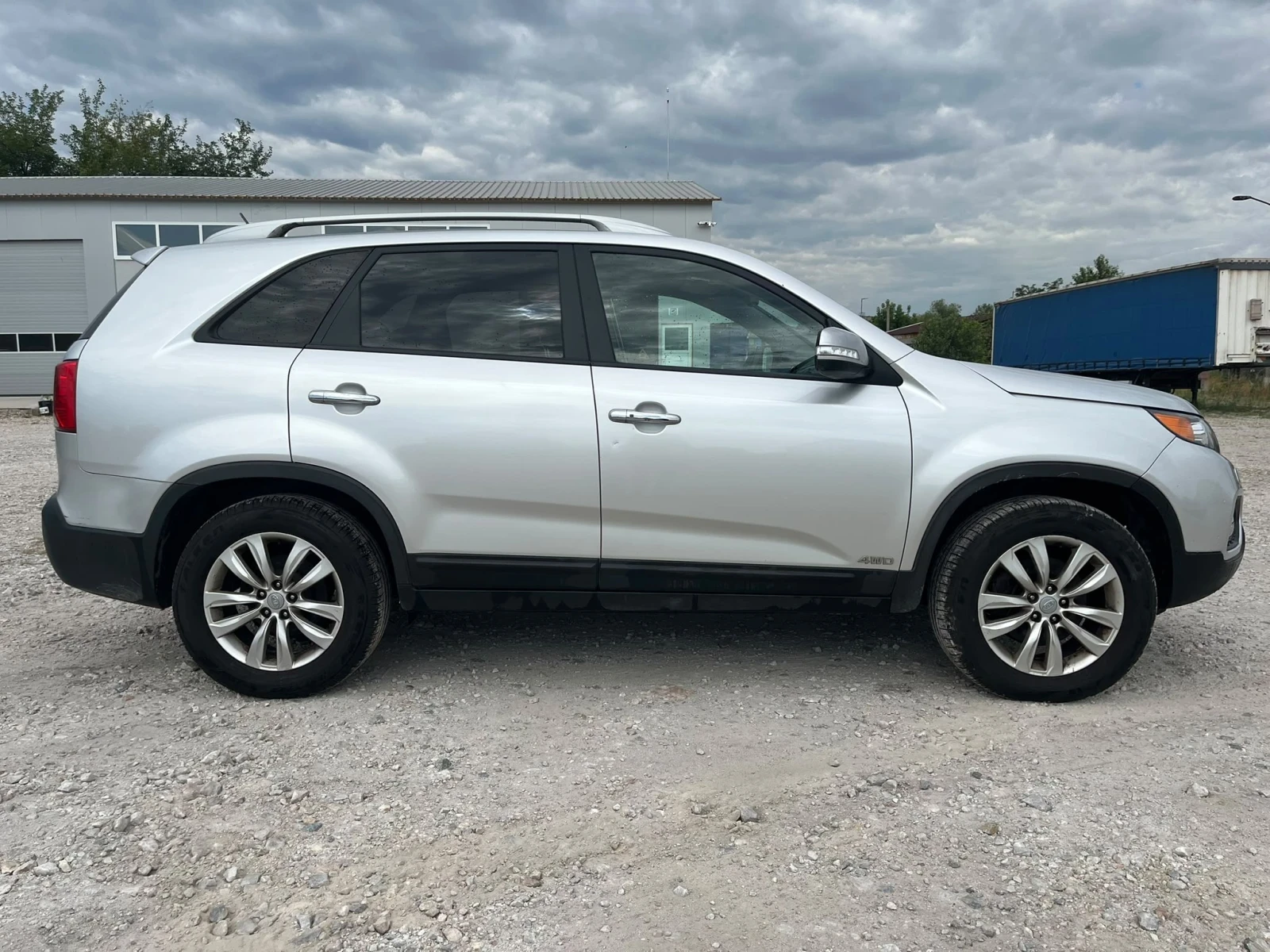 Kia Sorento, снимка 7 - Автомобили и джипове - 55446062