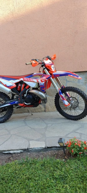 Обява за продажба на Beta Rr Rr 300 ~11 300 лв. - изображение 6 | Auto.bg Обява за продажба на Beta Rr Rr 300 ~11 300 лв. - изображение 6