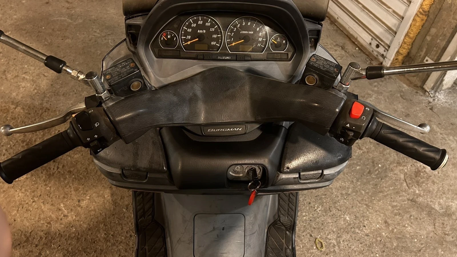 Suzuki Burgman 400i - изображение 3