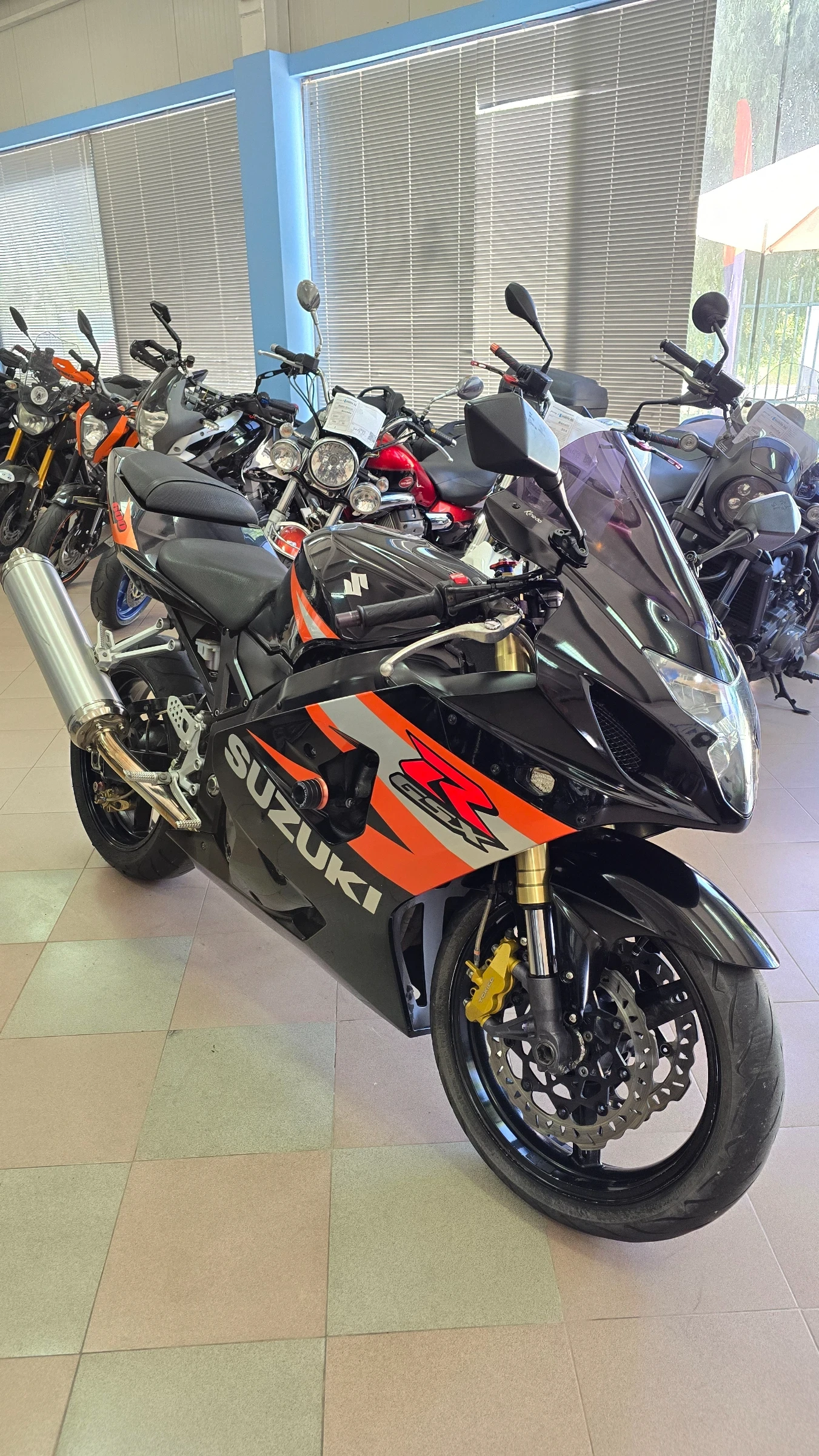 Suzuki Gsxr 600 K6 Лизинг !, снимка 3 - Мотоциклети и мототехника - 55475459