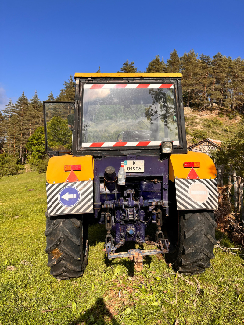 Трактор Болгар Tk82, снимка 2 - Селскостопанска техника - 46296995