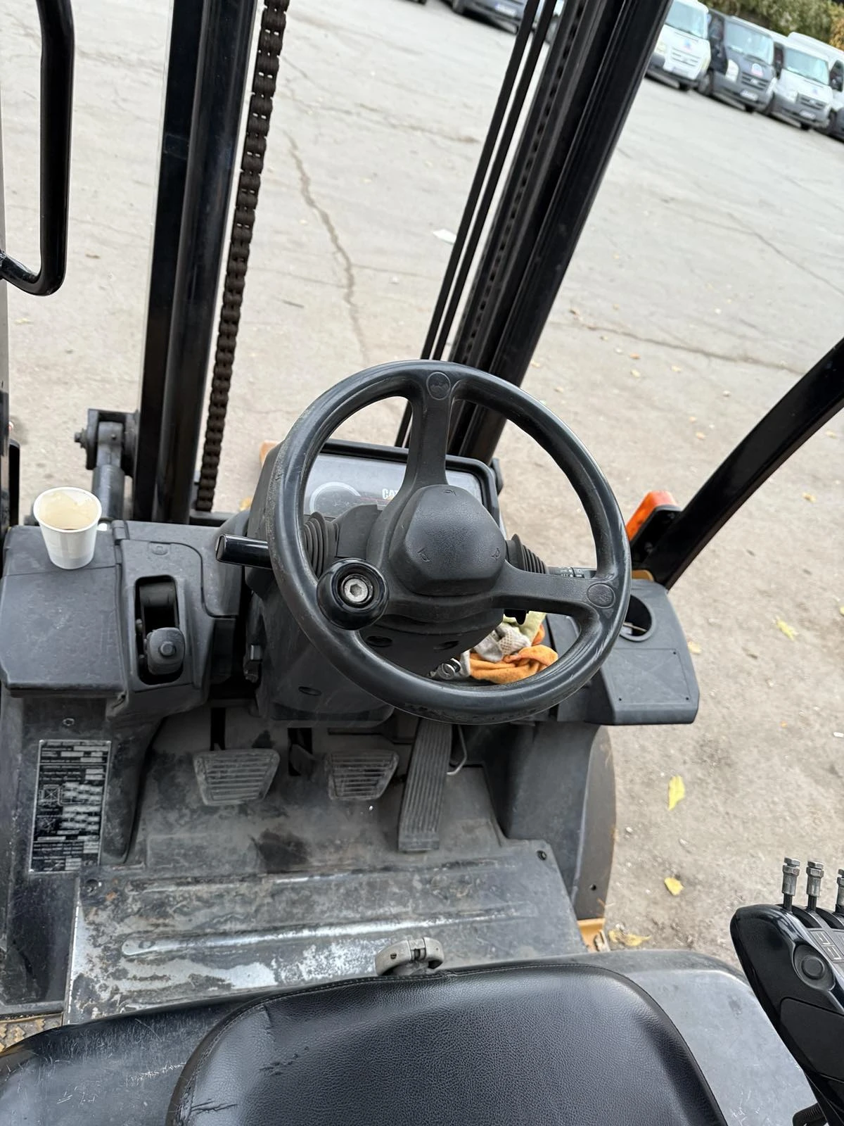  Cat  | Mobile.bg   7