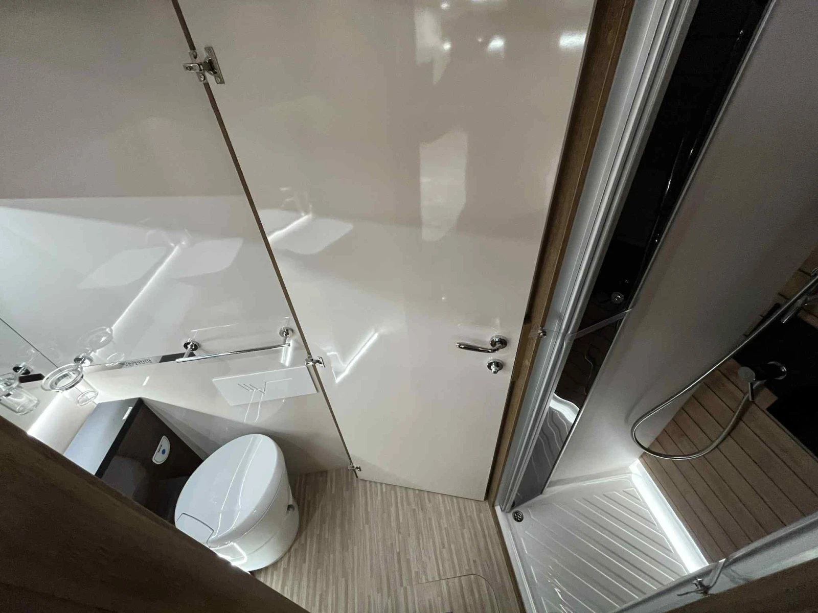  Mobilvetta Krosser P86  *   2025 | Mobile.bg   13