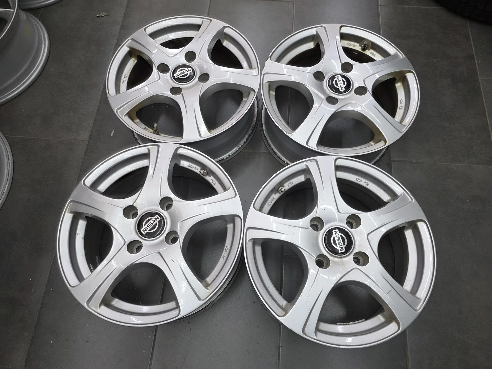 Джанти за Nissan, снимка 6 - Гуми и джанти - 56724380