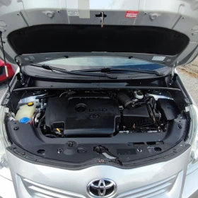 Toyota Verso 2.0 D4D* 126кс* КЛИМАТРОНИК* АВТОПИЛОТ* , снимка 15