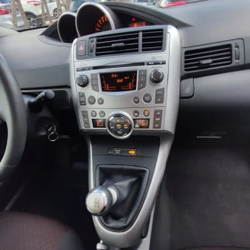 Toyota Verso 2.0 D4D* 126кс* КЛИМАТРОНИК* АВТОПИЛОТ* , снимка 10