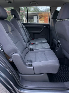 VW Touran 1.9 TDI 105 6 ск., снимка 13