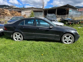 Mercedes-Benz C 220 На части, снимка 6