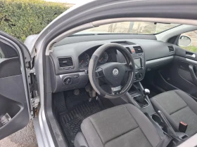 VW Golf - 2250 € / 4400.62 лв. - 49264932 9