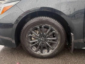 Toyota Corolla  Hybrid Японска / Carfax / Автокредит  | Auto.bg — изображение 7