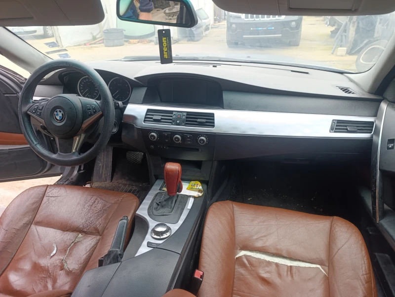 BMW 530 Е60, Е61, 520D, снимка 11 - Автомобили и джипове - 50066821