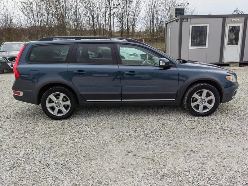 Volvo Xc70 2.4d D5* 4x4* Avtom* UNIKAT* , снимка 13 - Автомобили и джипове - 38089772