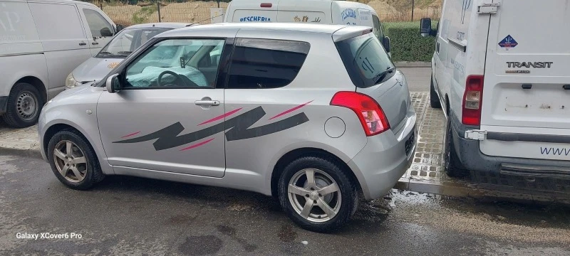 Suzuki Swift, снимка 3 - Автомобили и джипове - 47380845