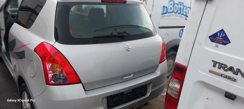 Suzuki Swift, снимка 4 - Автомобили и джипове - 47380845