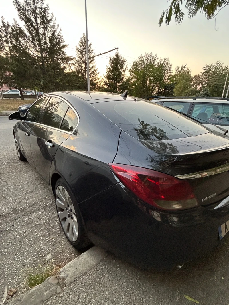 Opel Insignia 2.0, снимка 5 - Автомобили и джипове - 47123355