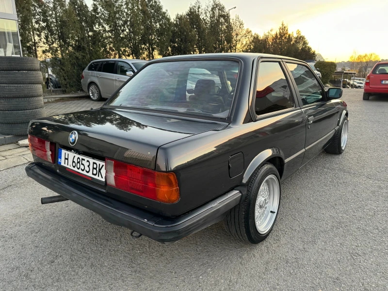 BMW 318, снимка 6 - Автомобили и джипове - 48093118