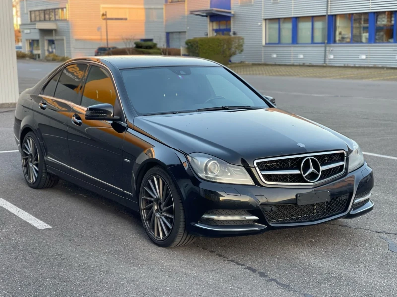 Mercedes-Benz C 350 3.5-306кс.4Х4 , снимка 1 - Автомобили и джипове - 49564422