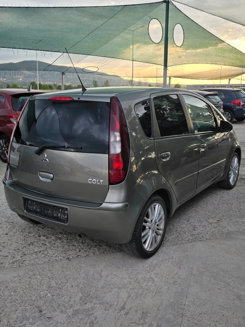 Mitsubishi Colt 1.3  90000км., снимка 4 - Автомобили и джипове - 51234777