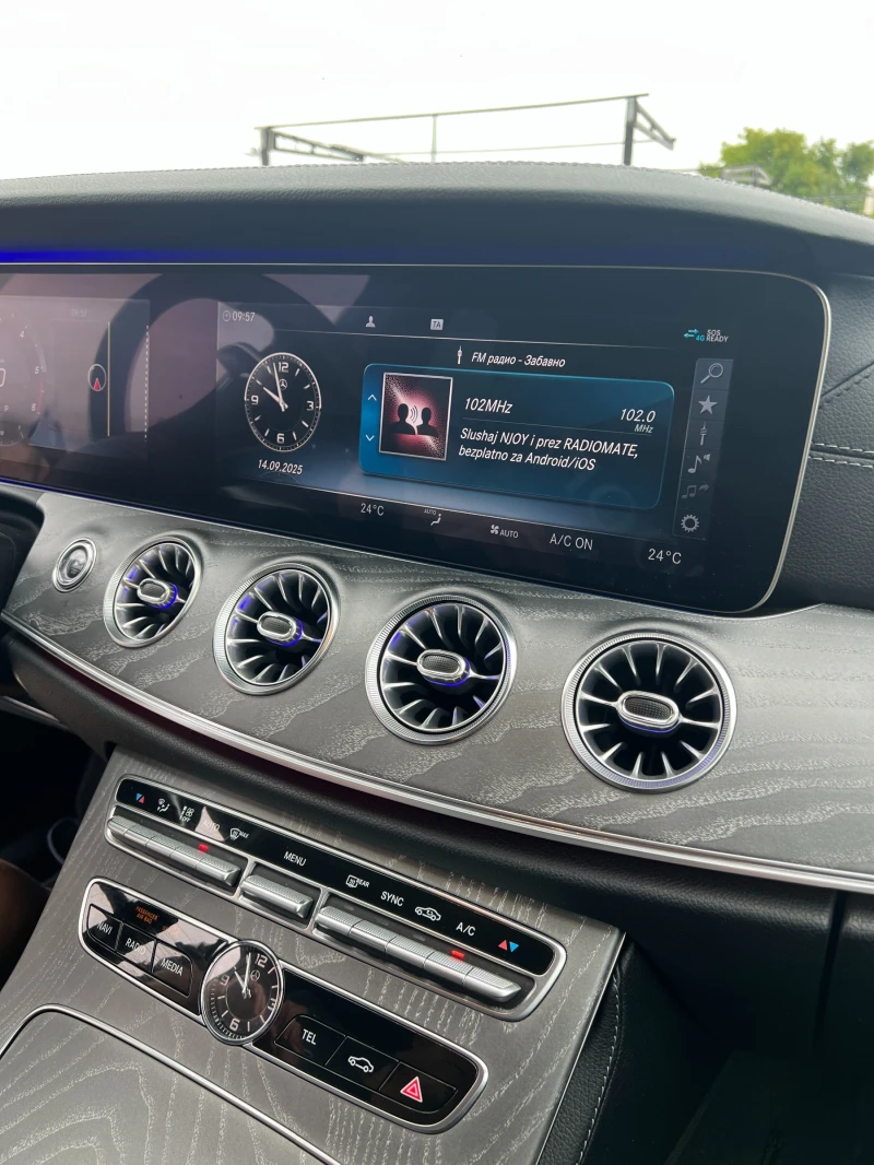 Mercedes-Benz CLS 400, снимка 10 - Автомобили и джипове - 52687041