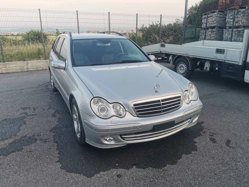 Mercedes-Benz C 230, снимка 2 - Автомобили и джипове - 52232289