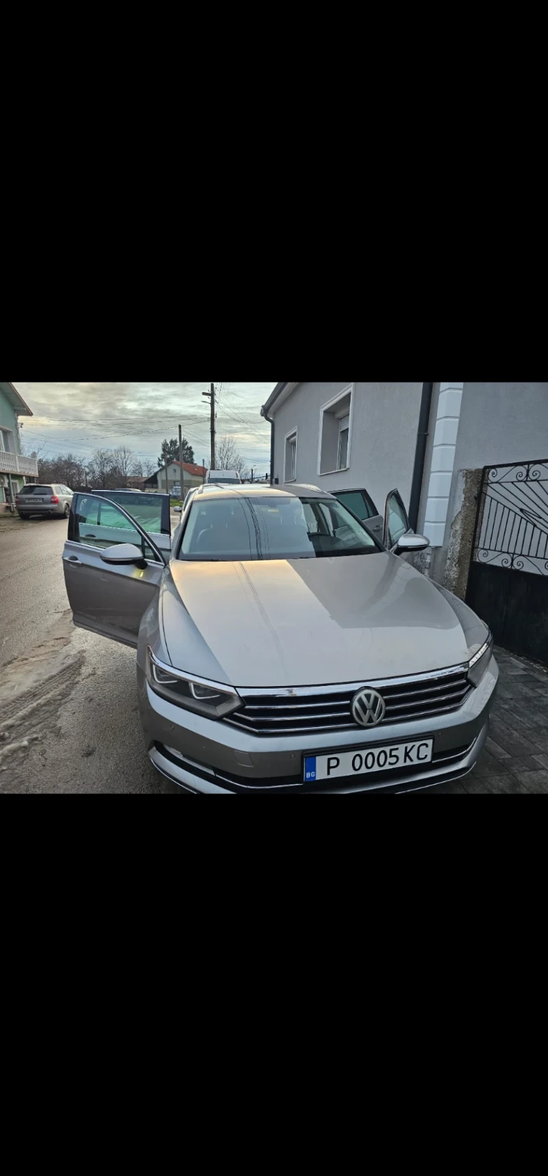 VW Passat, снимка 14 - Автомобили и джипове - 53078232