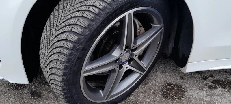 Mercedes-Benz C 220, снимка 14 - Автомобили и джипове - 53302119