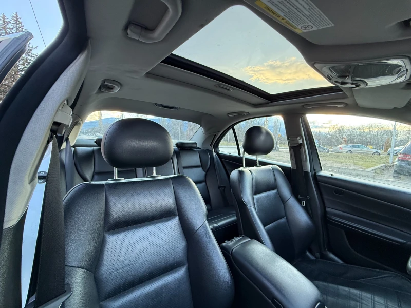 Mercedes-Benz C 200, снимка 9 - Автомобили и джипове - 53448312