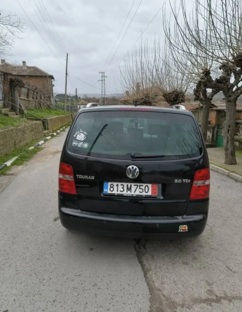 VW Touran L, снимка 4 - Автомобили и джипове - 53565830
