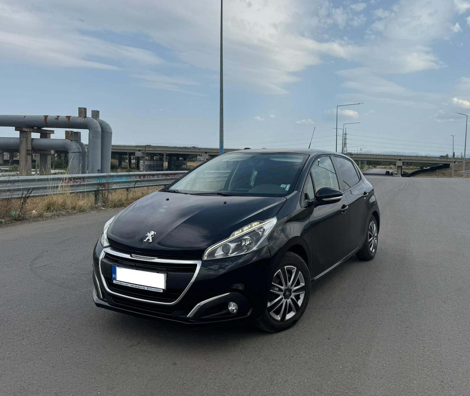 Peugeot 208 1.2 PureTech, снимка 1