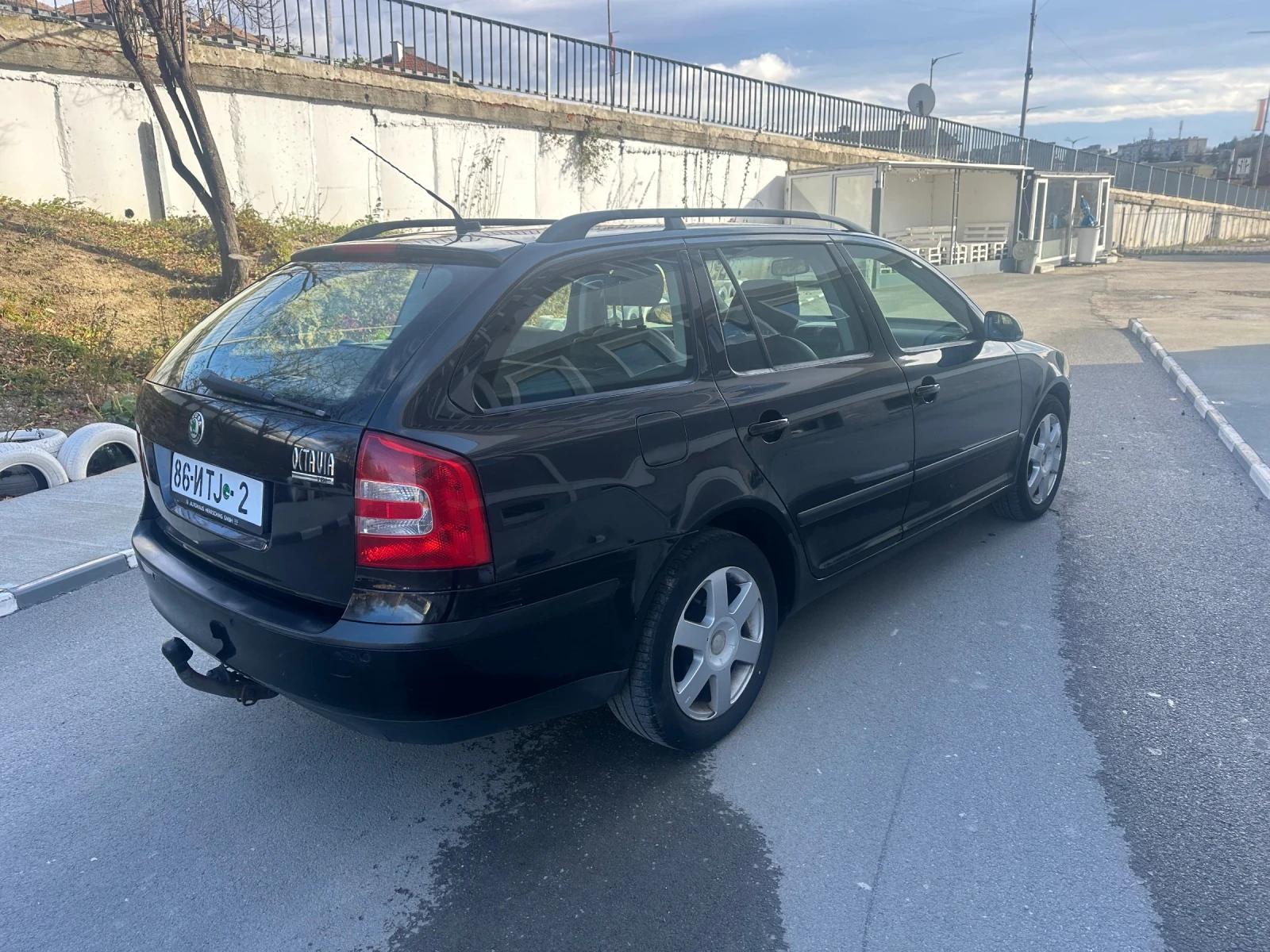 Skoda Octavia 1.9TDI Автомат - изображение 4