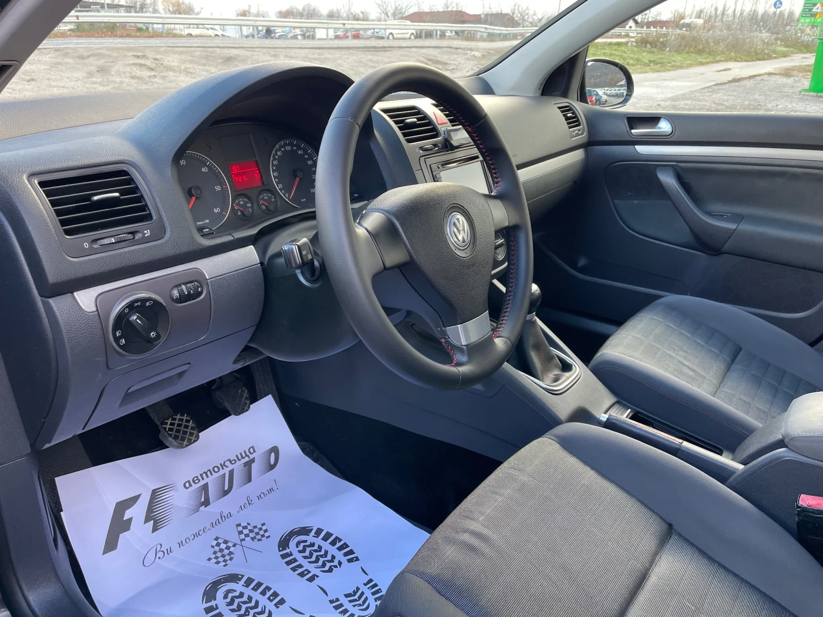 VW Golf 1.9TDI-GOAL-NAVI-ITALIA | Mobile.bg — изображение 13