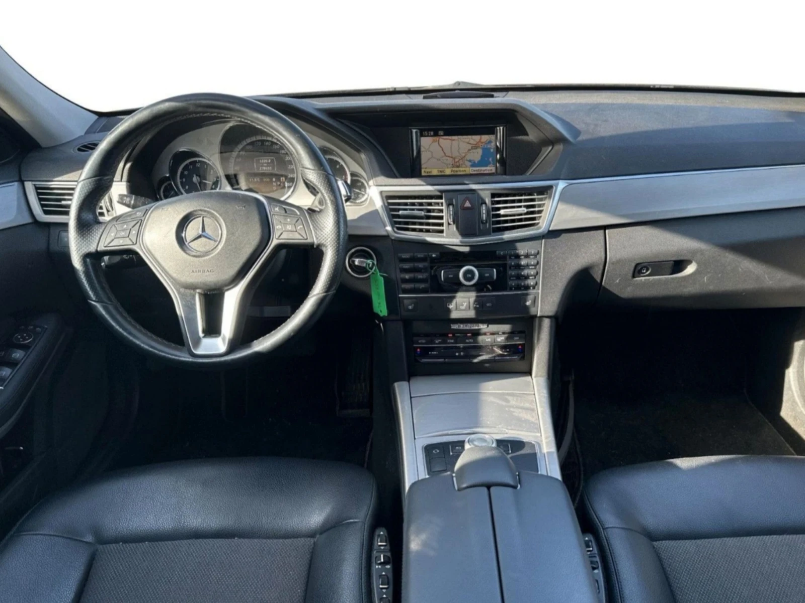 Mercedes-Benz E 220 CDI / 170hp / Automatic / Avangarde / Facelift  - изображение 5