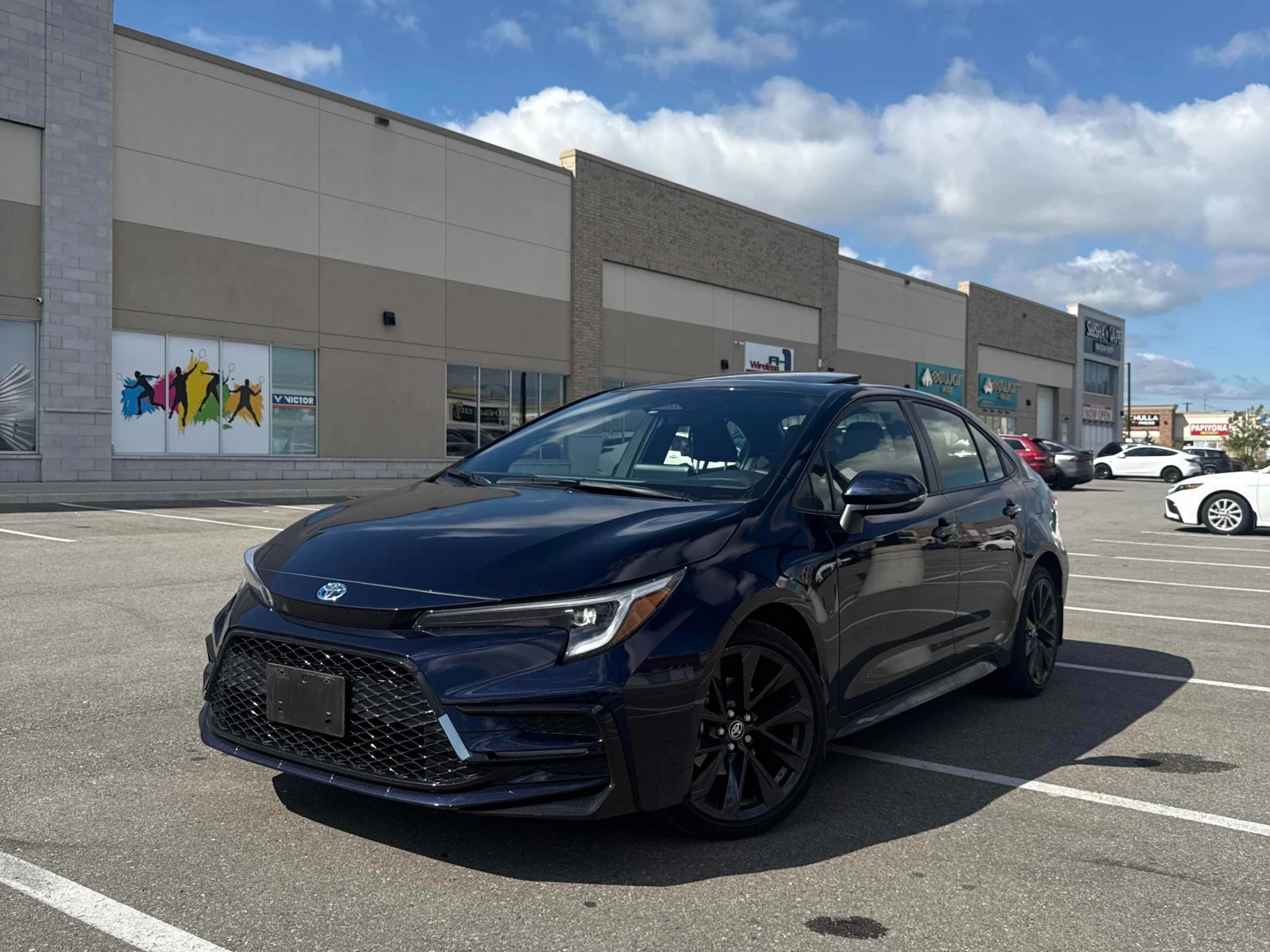 Toyota Corolla Hybrid * * CARFAX * * АВТО КРЕДИТ * *  - изображение 2