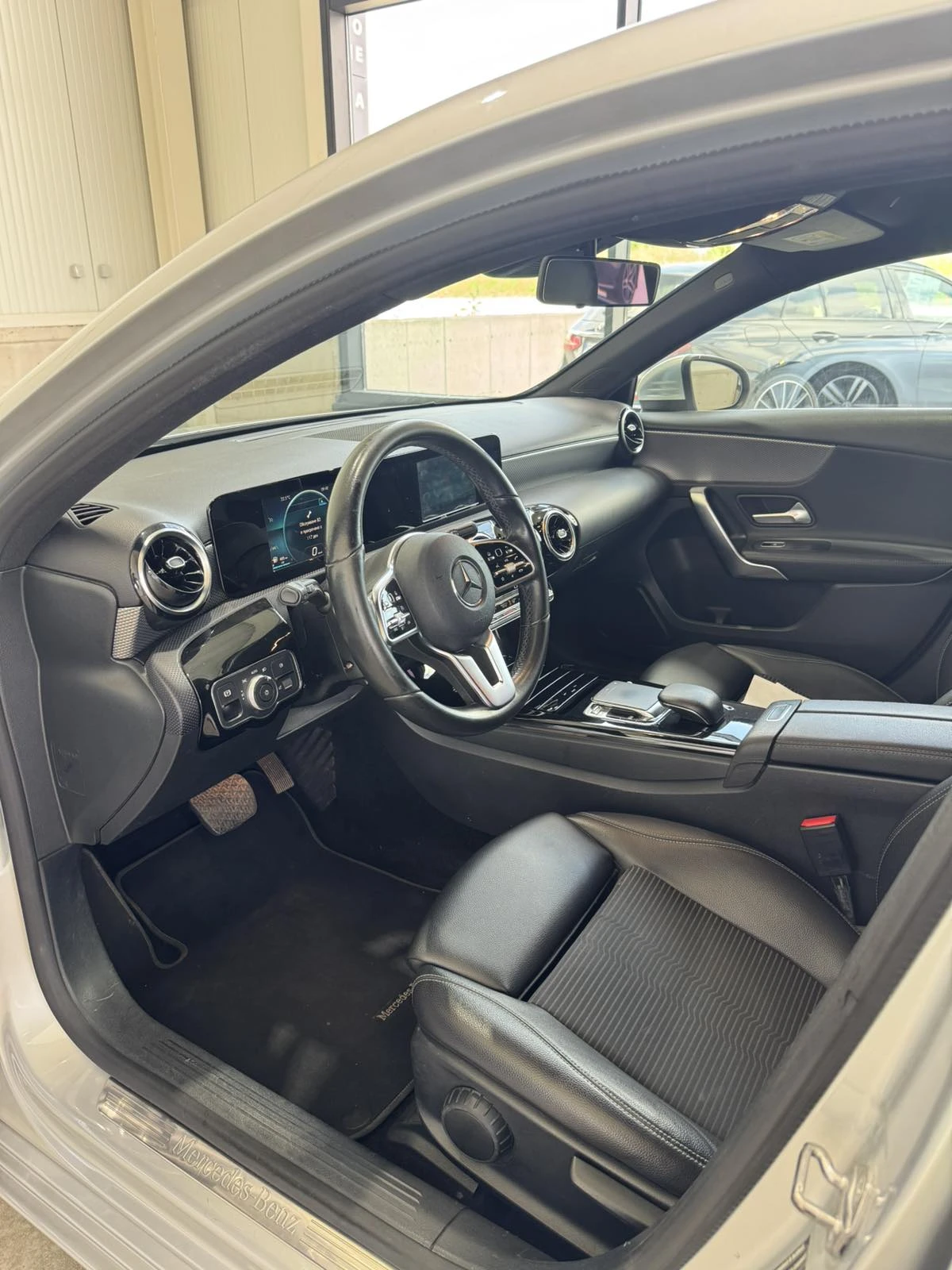 Mercedes-Benz A 180 d, снимка 8 - Автомобили и джипове - 52007025